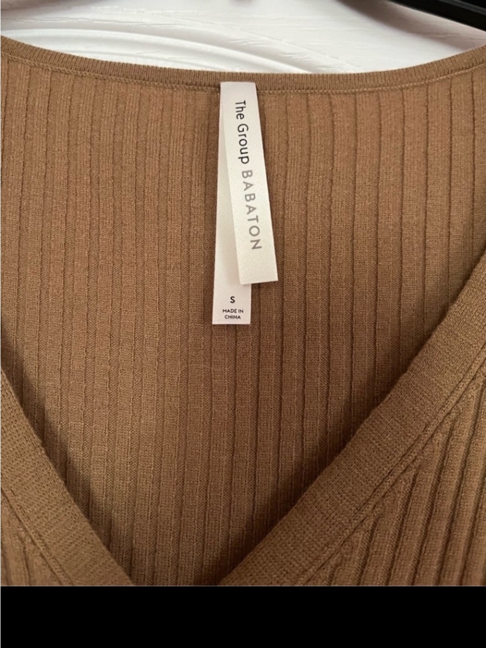 Aritzia Babaton Gray Ribbed Midi Button-Through Dress - Picture 3 of 3